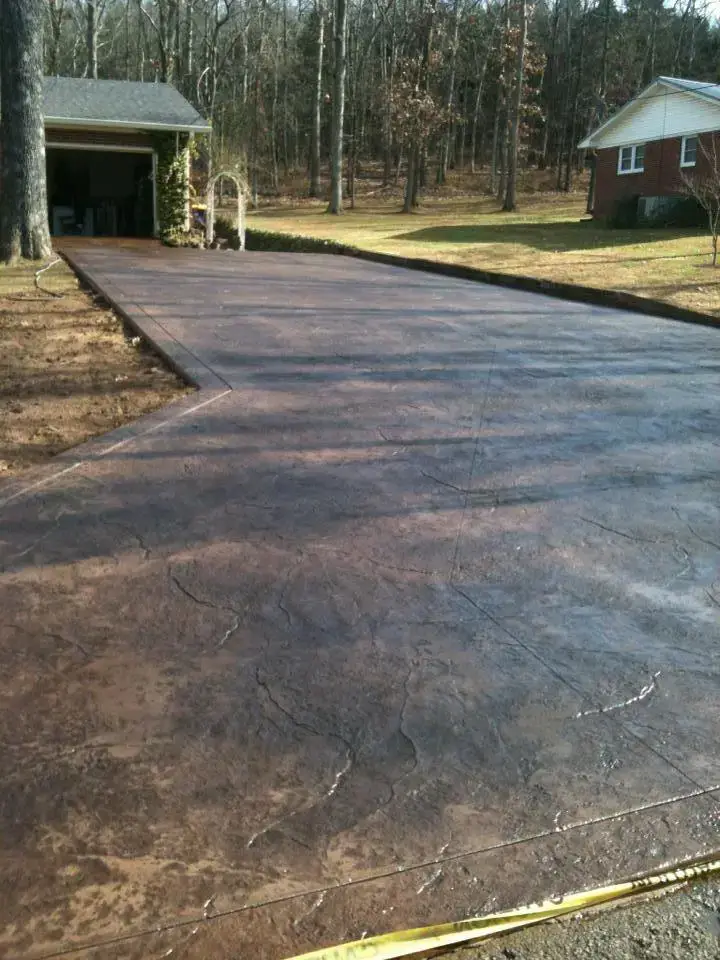 concrete driveway installation